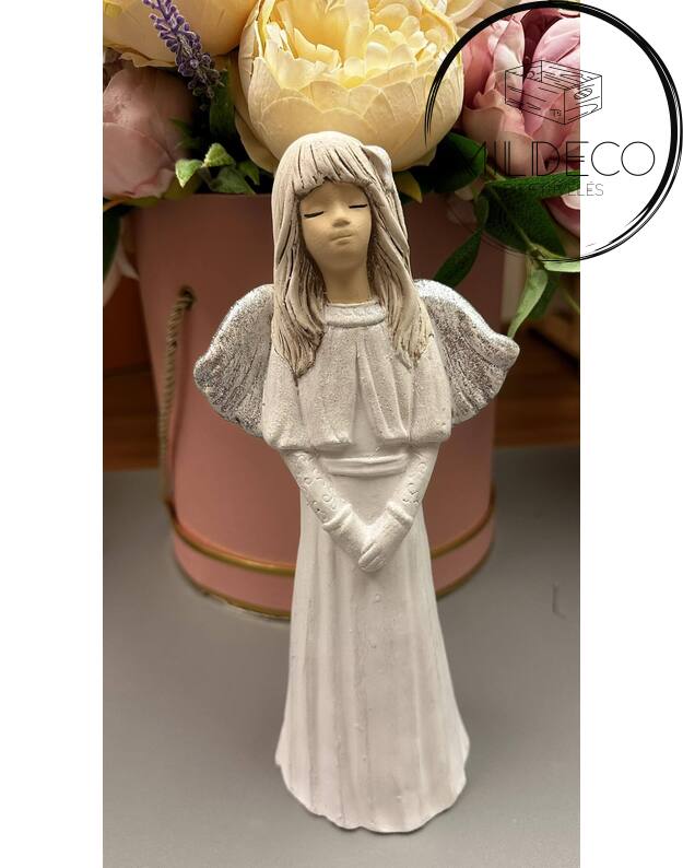 Keramikinis angelas "Maža mergaitė"